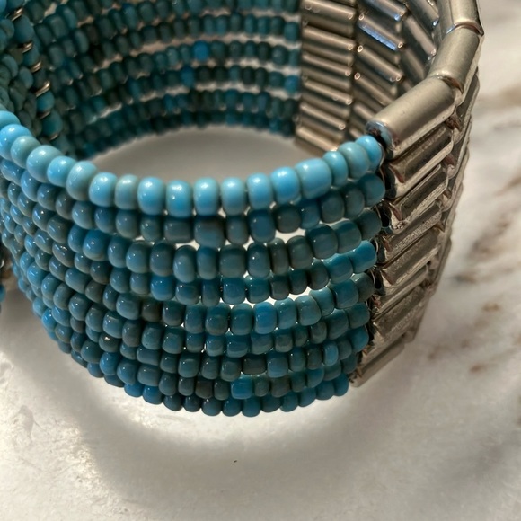 NWOT Elegant Glass Seed Beaded Bracelet LOT - Blue, Green, Silver, Pink (5) - Picture 6 of 8